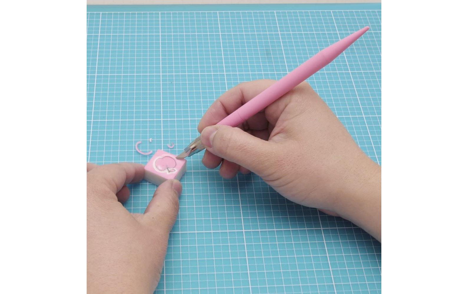 NT Cutter D-401P – Abbrechmesser 9 mm, Kunstharz, Pink