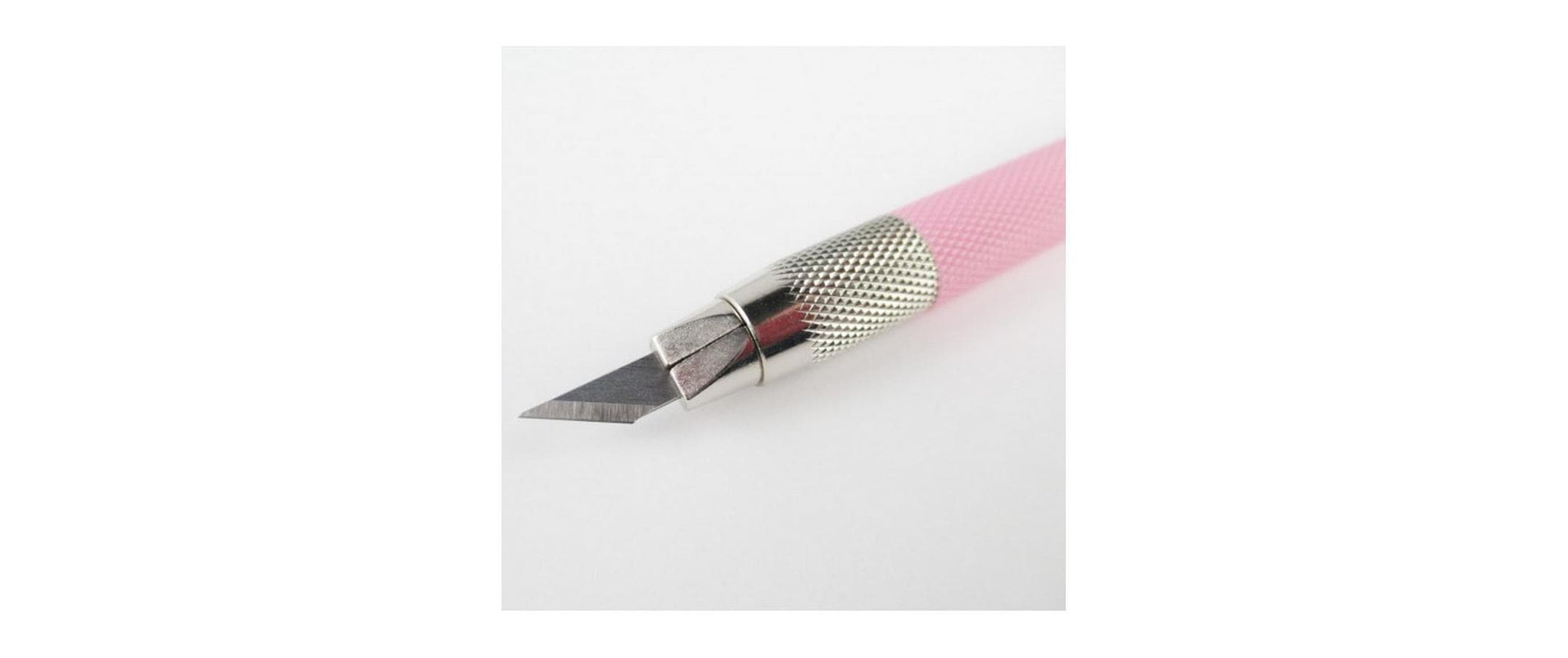NT Cutter D-401P – Abbrechmesser 9 mm, Kunstharz, Pink