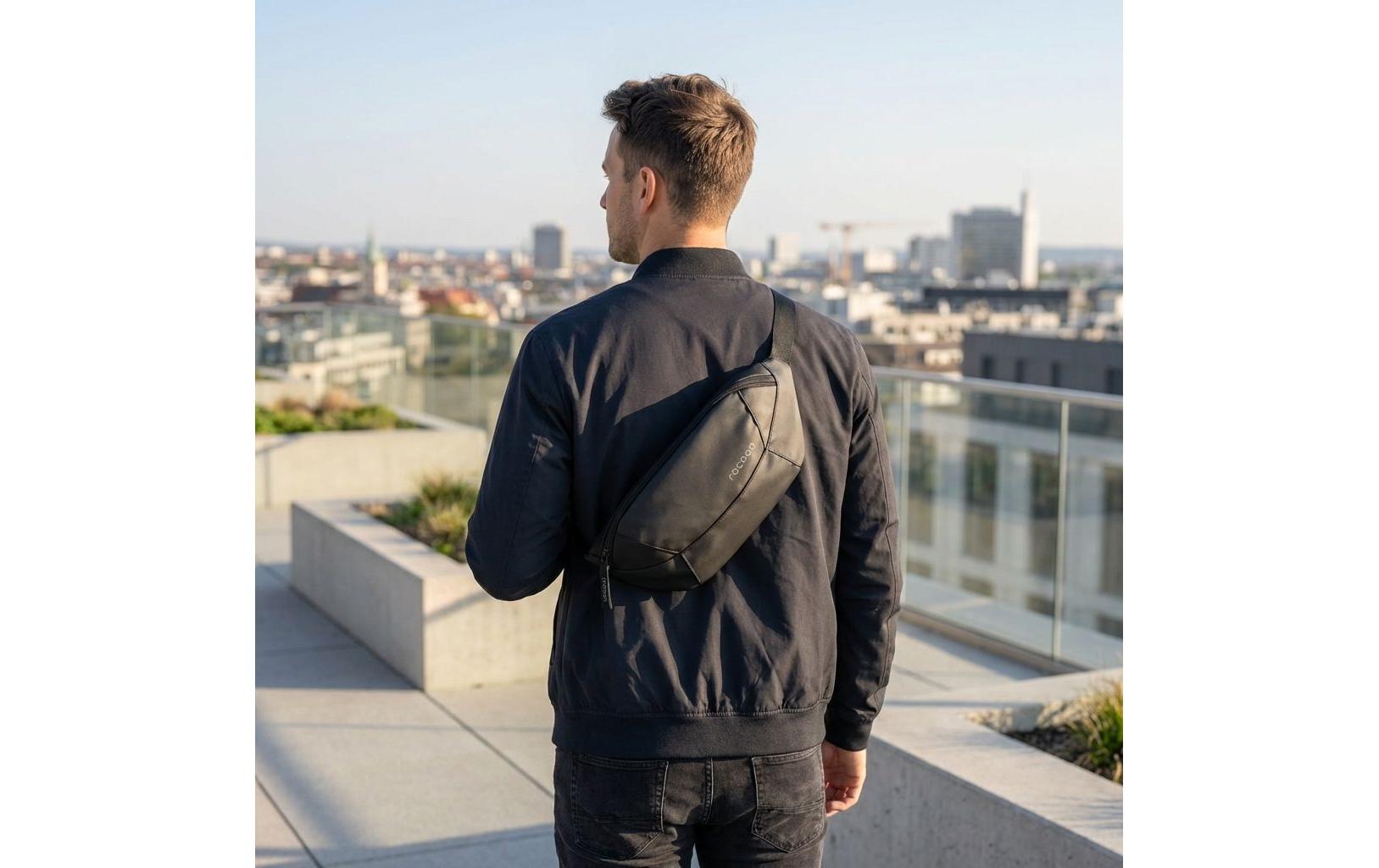 Racoon SHOULDERBAG XL 2.0 – Umhängetasche, 2,8 l, Polyester, Schwarz