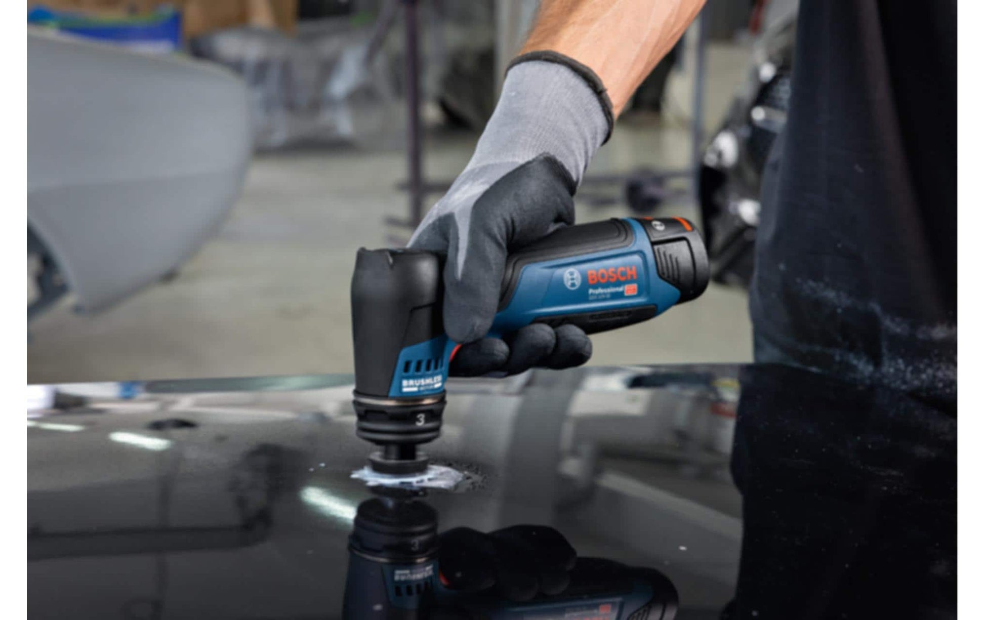 Bosch Professioneller GSS 12V-32 Schwingschleifer – 12 V – Klettverschluss – Solo – Bosch Professional 12 V