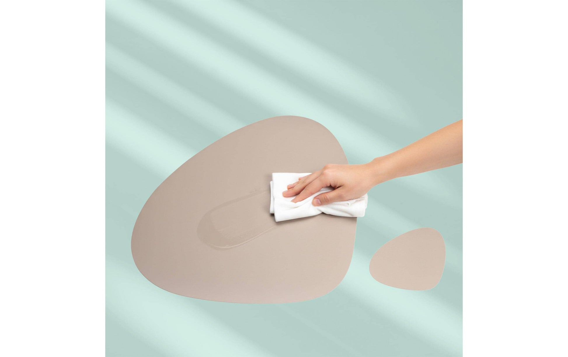 Relaxdays Tischset – oval, Kunstleder (PVC), beige/grau, 40,5 × 30 cm – 12er-Set