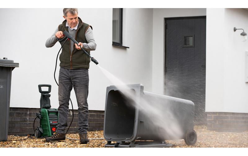 Bosch Professioneller GSS18V-18 Akku-Schwingschleifer – 18 V – 151 × 212 mm – Solo, Koffer – AMPShare