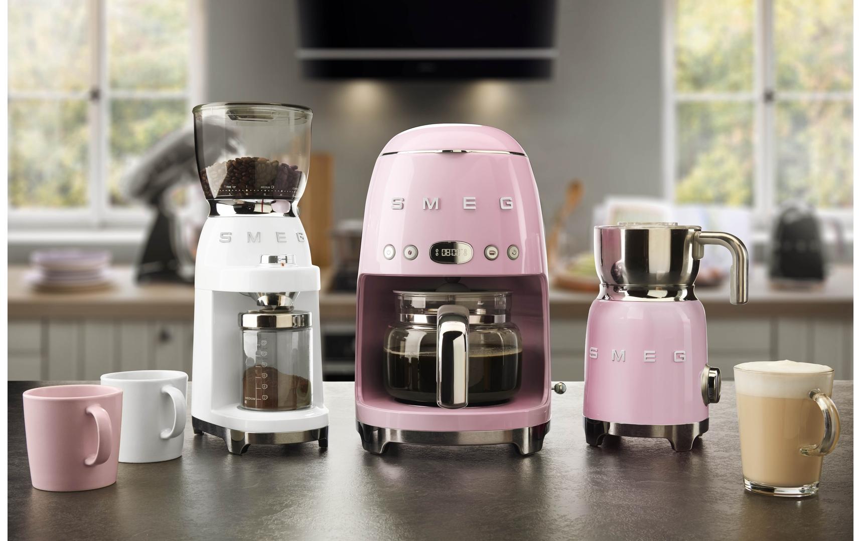 Smeg DCF02 Filterkaffeemaschine – 10 Tassen, 1,4 l, Permanentfilter, Rosa