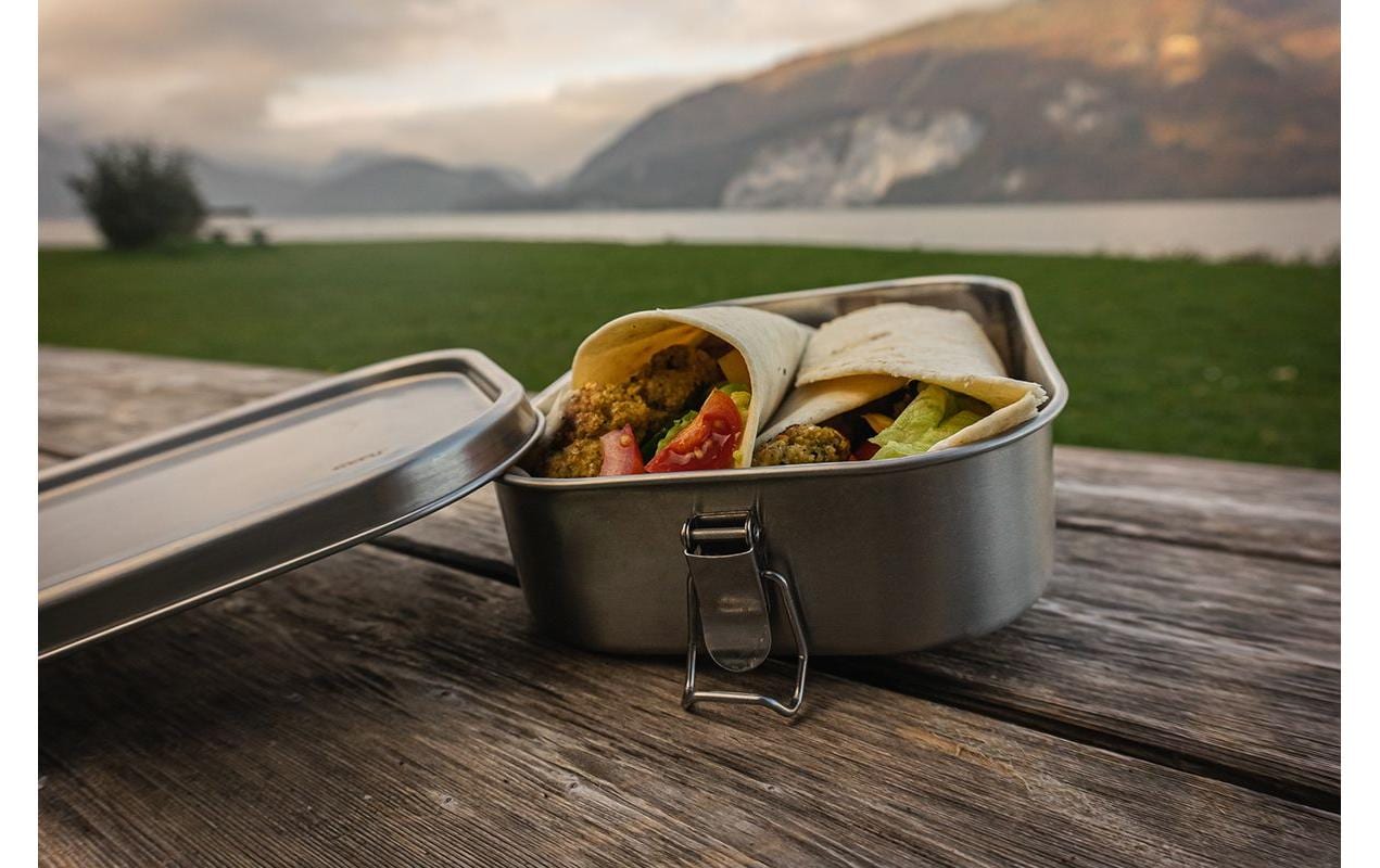 Gefu ENDURE – Lunchbox 1,4 l, 16,5 × 22 × 6,3 cm, Edelstahl/Silikon, Silber