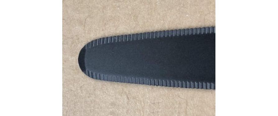 NT Cutter DC-190F-1 – Abbrechmesser 9 mm, Kunststoff, segmentfreie Klinge, Gelb, Schwarz