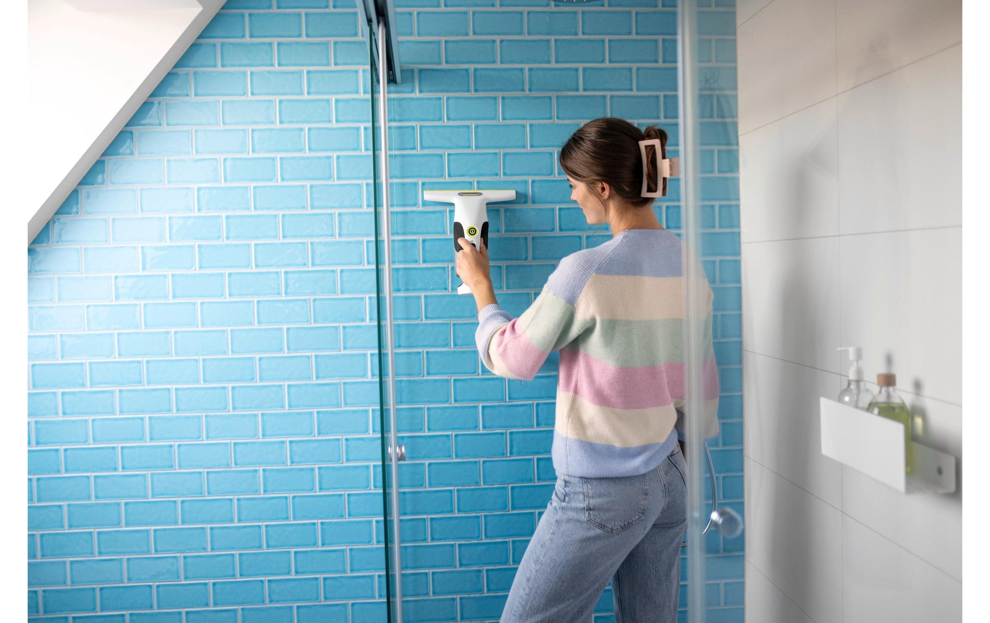 Kärcher Fenstersauger WV 1 Compact Care – 25 min, 1,5 l Frischwassertank, 0,10 l Schmutzwassertank