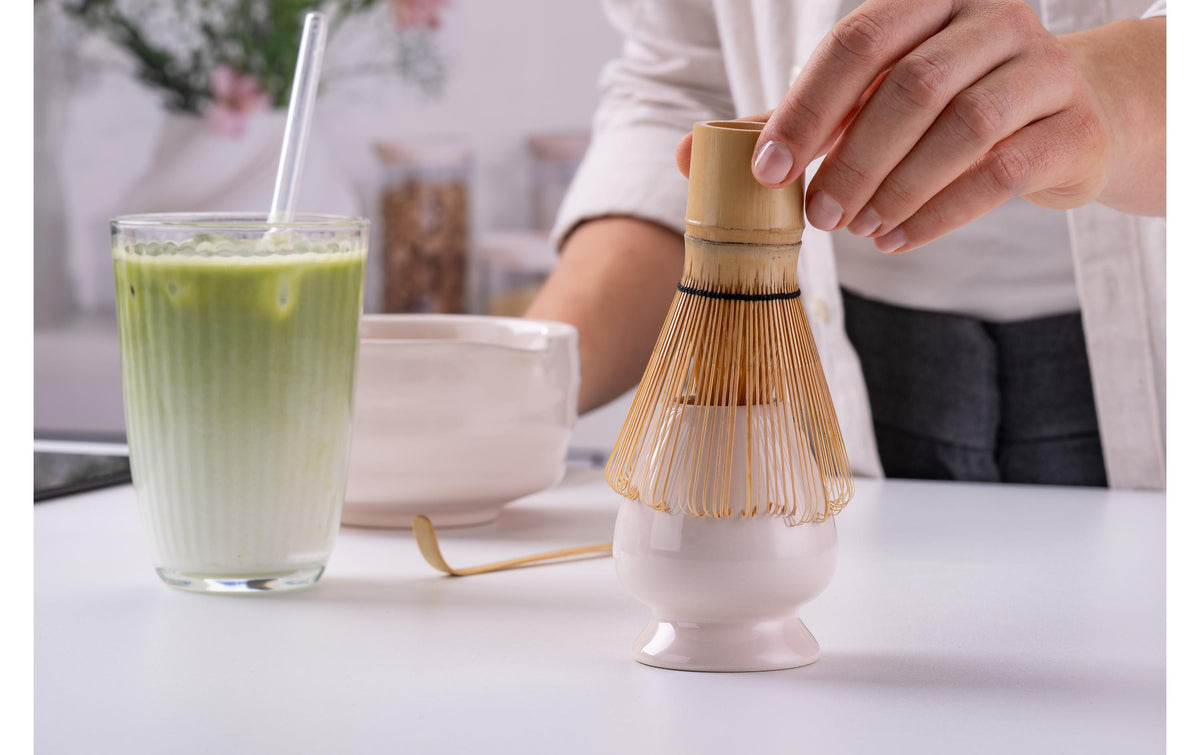 Fackelmann Matcha-Set 500 ml, Steingut/Bambus, spülmaschinenfest, beige/braun, 4-teilig