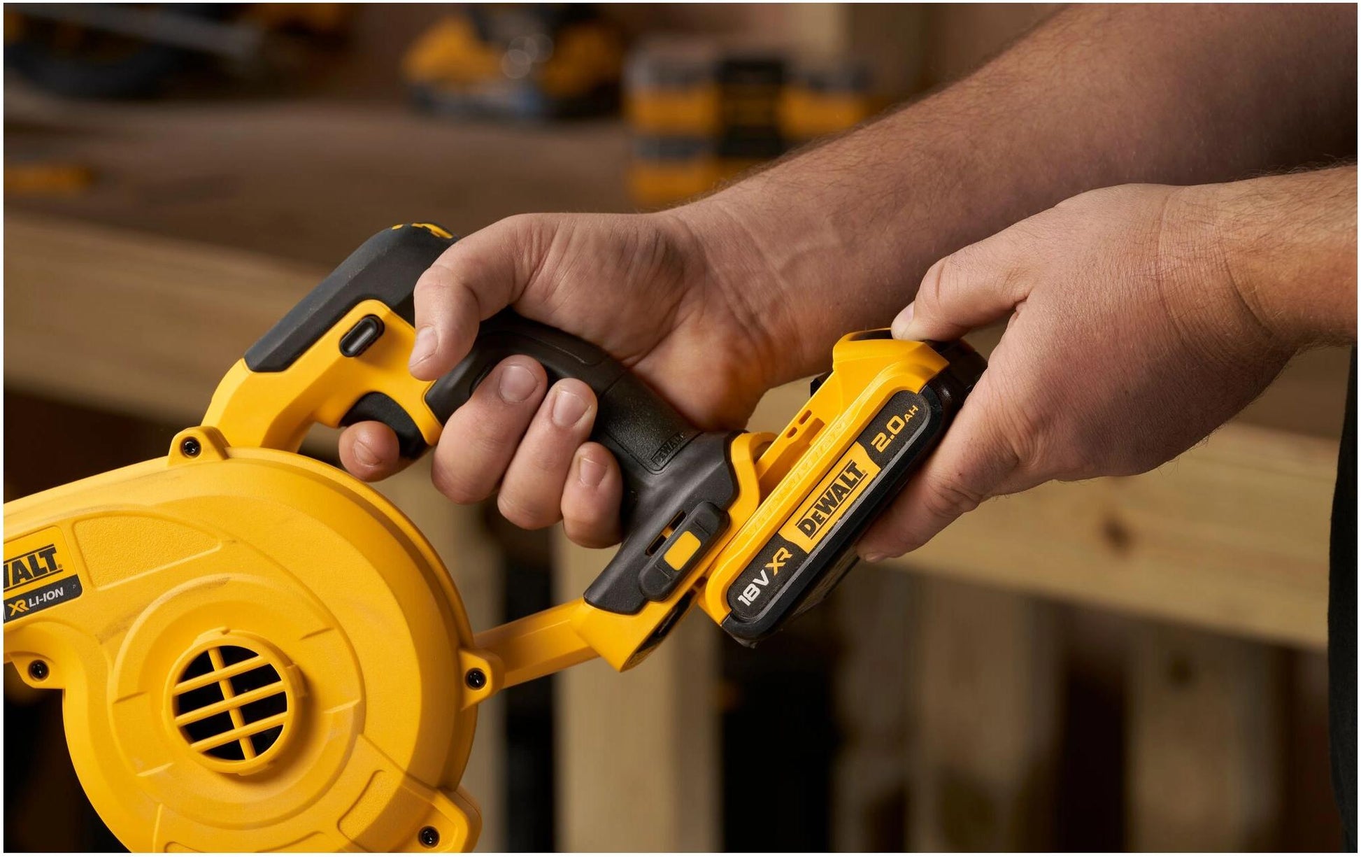 DeWalt Akku-Gebläse, bürstenlos – 54 V – 288 km/h – 90 Wh – DeWalt XR Flexvolt