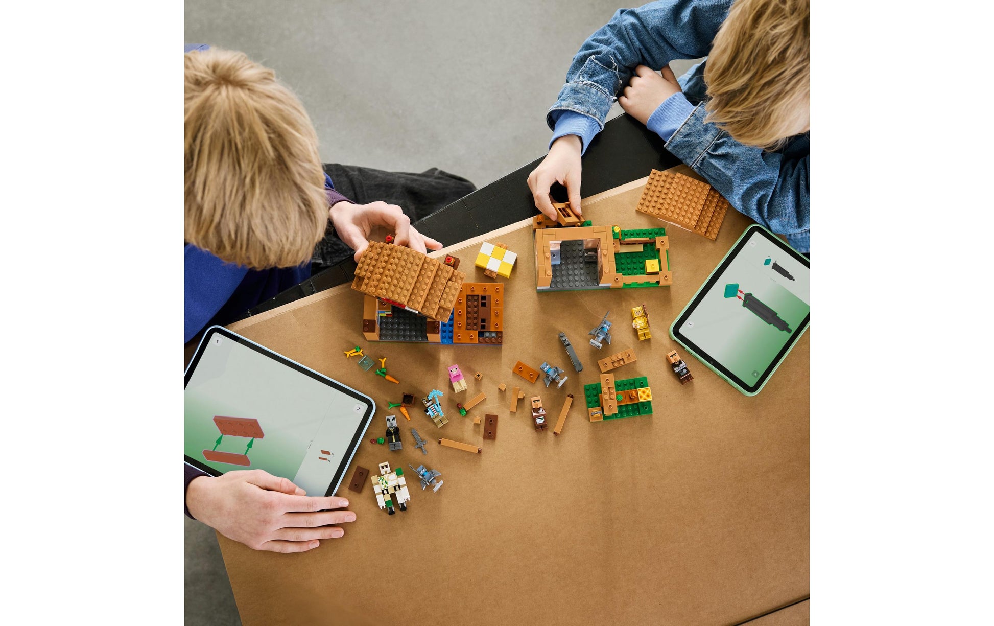 LEGO Angriff des Magiers auf das Dorf Bauset – Minecraft – 607-teilig – 28,2 × 6,1 × 43,2 cm – ab 9 J.