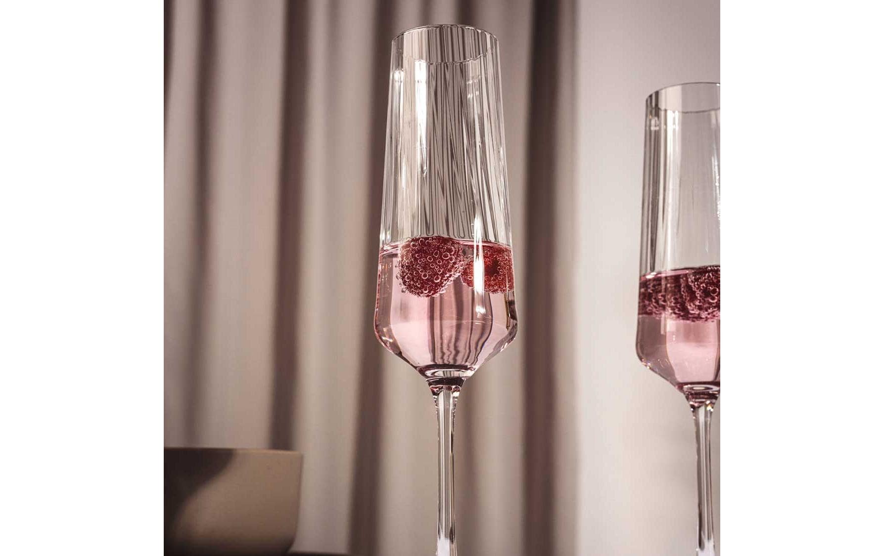 LEONARDO Paolo Sektglas – 180 ml, Ø 6,7 cm, H 23,8 cm, Glas, Transparent
