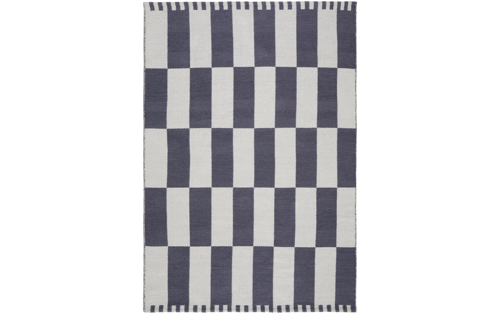 Urbanara Iniola Teppich – 170 × 200 cm, Blaugrau/Weiss, 100% Recyceltes Polyester