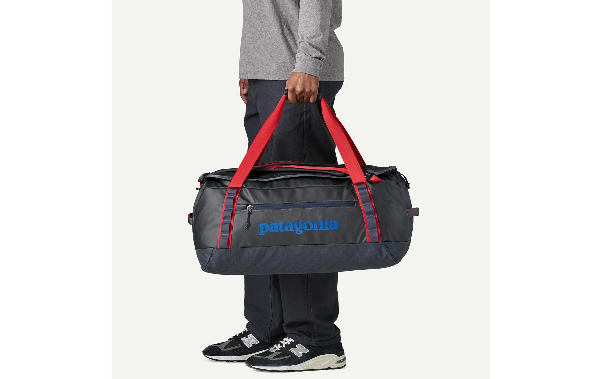 Patagonia Sporttasche Black Hole – 40 l, aus rPET, Polyester, blau