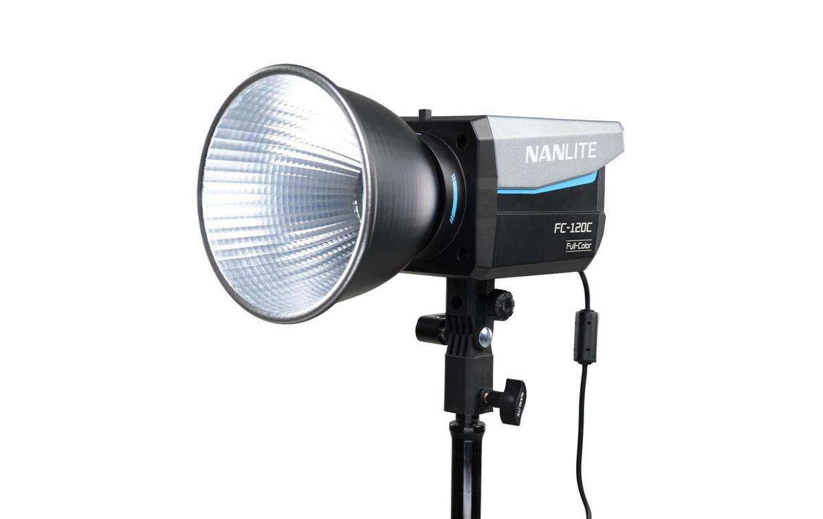 Nanlite FC-120C Streaming-Licht – FullColor 145 W, RGBW, 2700–7500 K, dimmbar – Schwarz