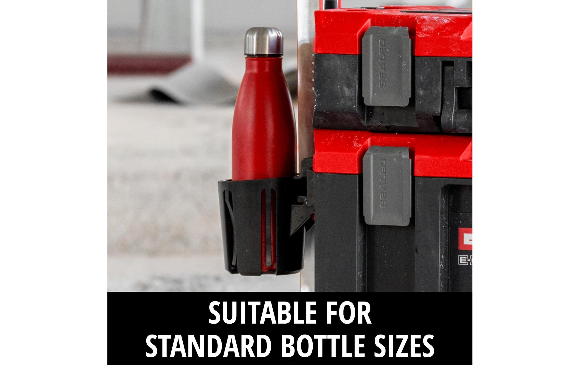 Einhell E-Case Flaschenhalter 0,5 l – mit Clipverschluss, Schwarz, B 105 × H 166 × T 130 mm, für Einhell E-Case