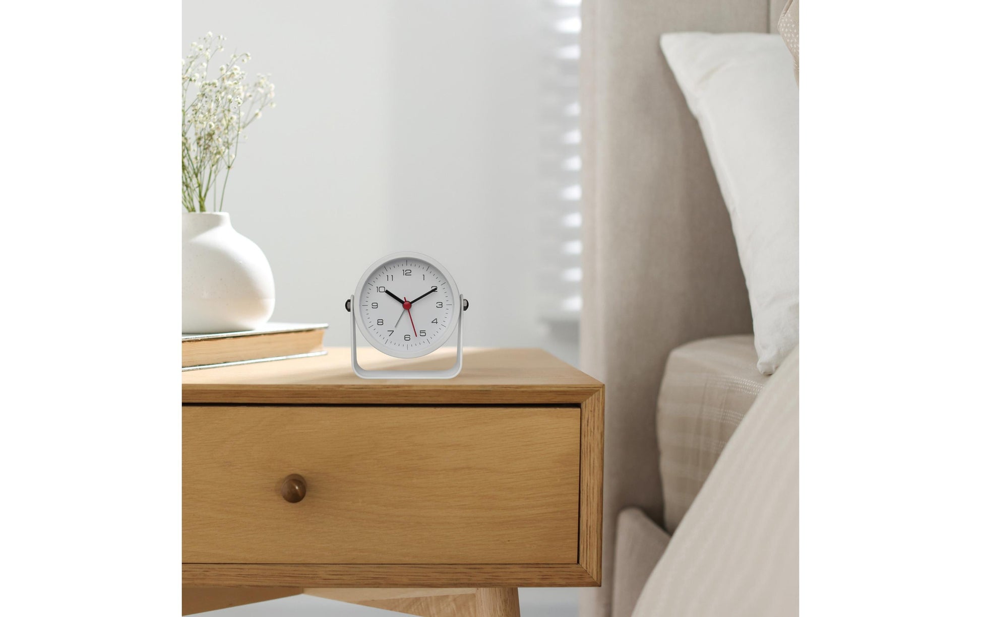 TFA-Dostmann TFA Dostmann DESIGN Wecker – Analog, Nachtlicht, Weiss
