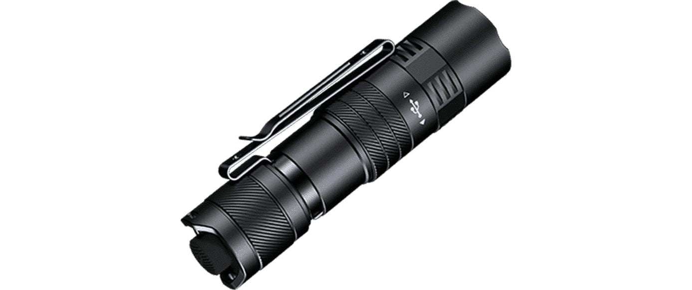 Fenix Taschenlampe PD26R ACE – 1300 lm, 354 m, IP68, Akku 1600 mAh – Schwarz
