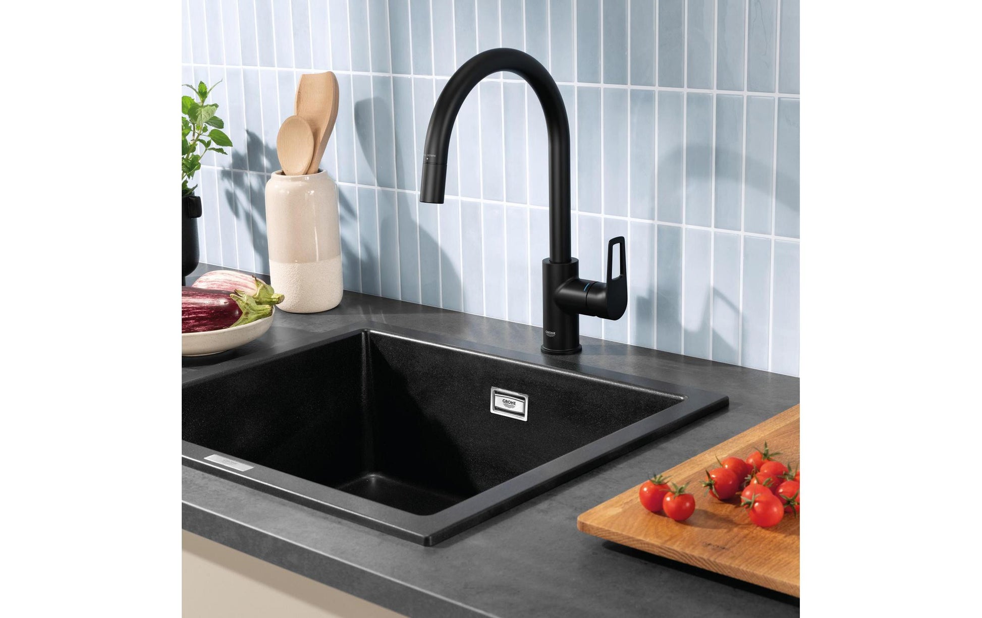 Grohe Küchenarmatur, Einhebelmischer, ausziehbare Brause, Höhe 35,7 cm, Metall, schwarz matt