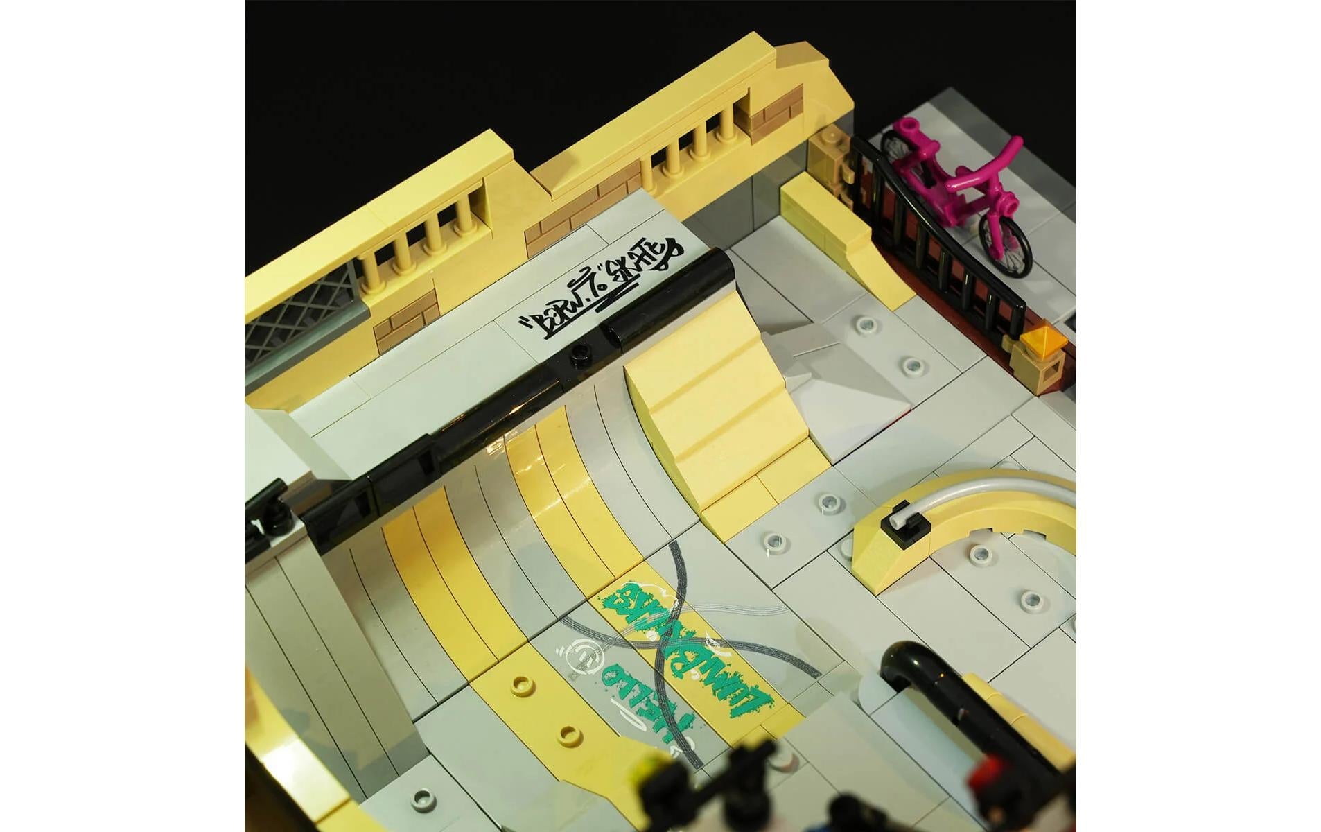 Lumibricks 3D Puzzle Skate Park – 372 Teile – Kunststoff – Mehrfarbig – ab 16 Jahren