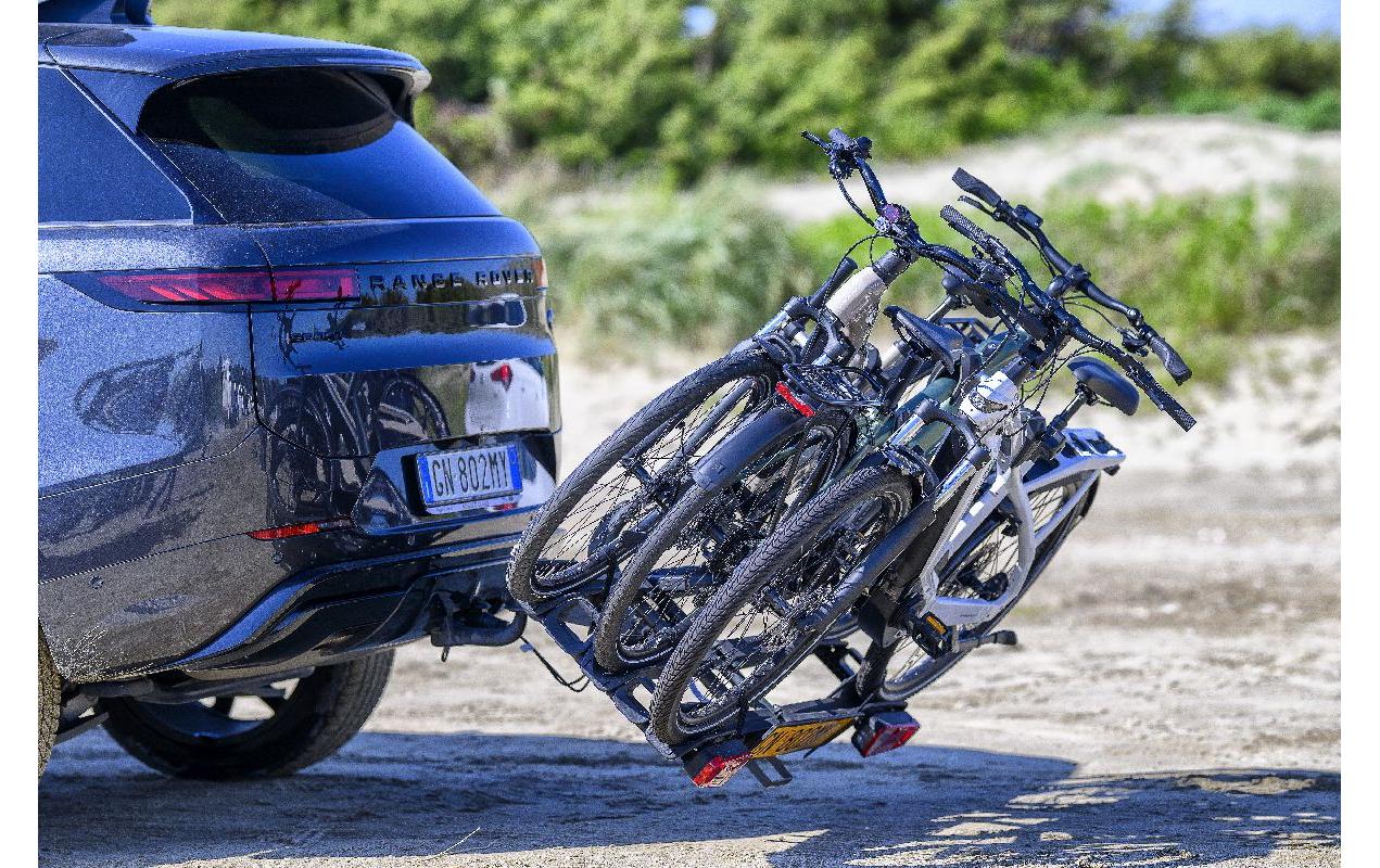 Menabo AHK-Fahrradträger Orbit 3 – für Anhängerkupplung – 3 Fahrräder, bis 70 kg – Schwarz/Silber
