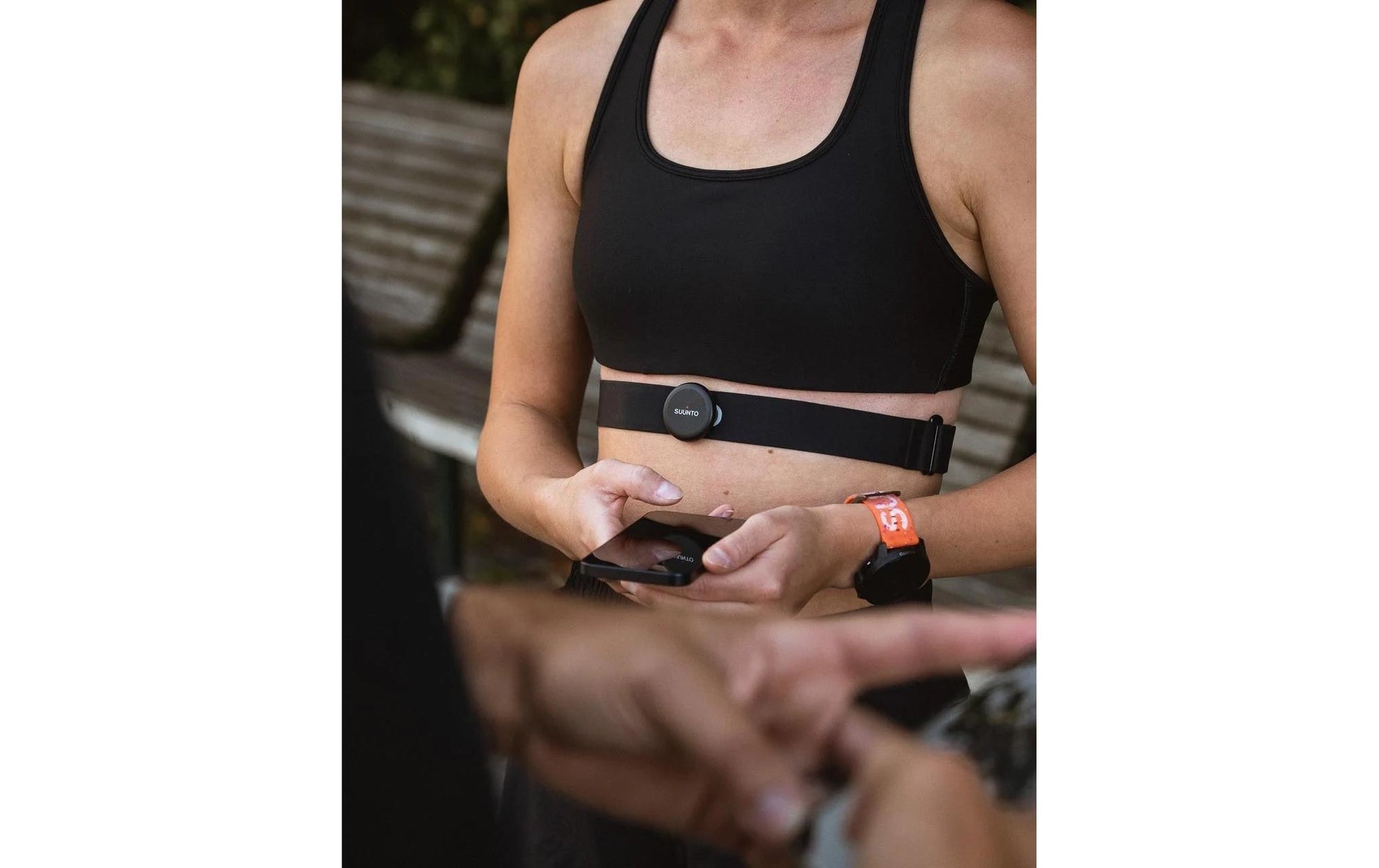 Suunto Spark On-Ear Kopfhörer – BT, USB-C, mit Ladecase, Schwarz