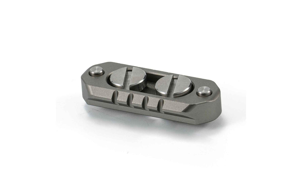 Tilta NATO-Schienen-Adapter – 18 mm – Aluminium/Edelstahl – für Tilta Käfige – Grau