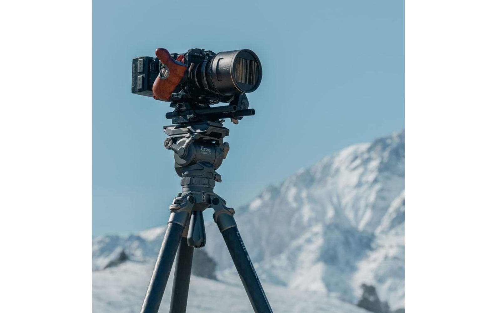 Tilta CT08 Videokopf – 75 mm Halbschale – Traglast 8 kg, 1/4"/3/8" – für Manfrotto, DJI, Arca-Swiss