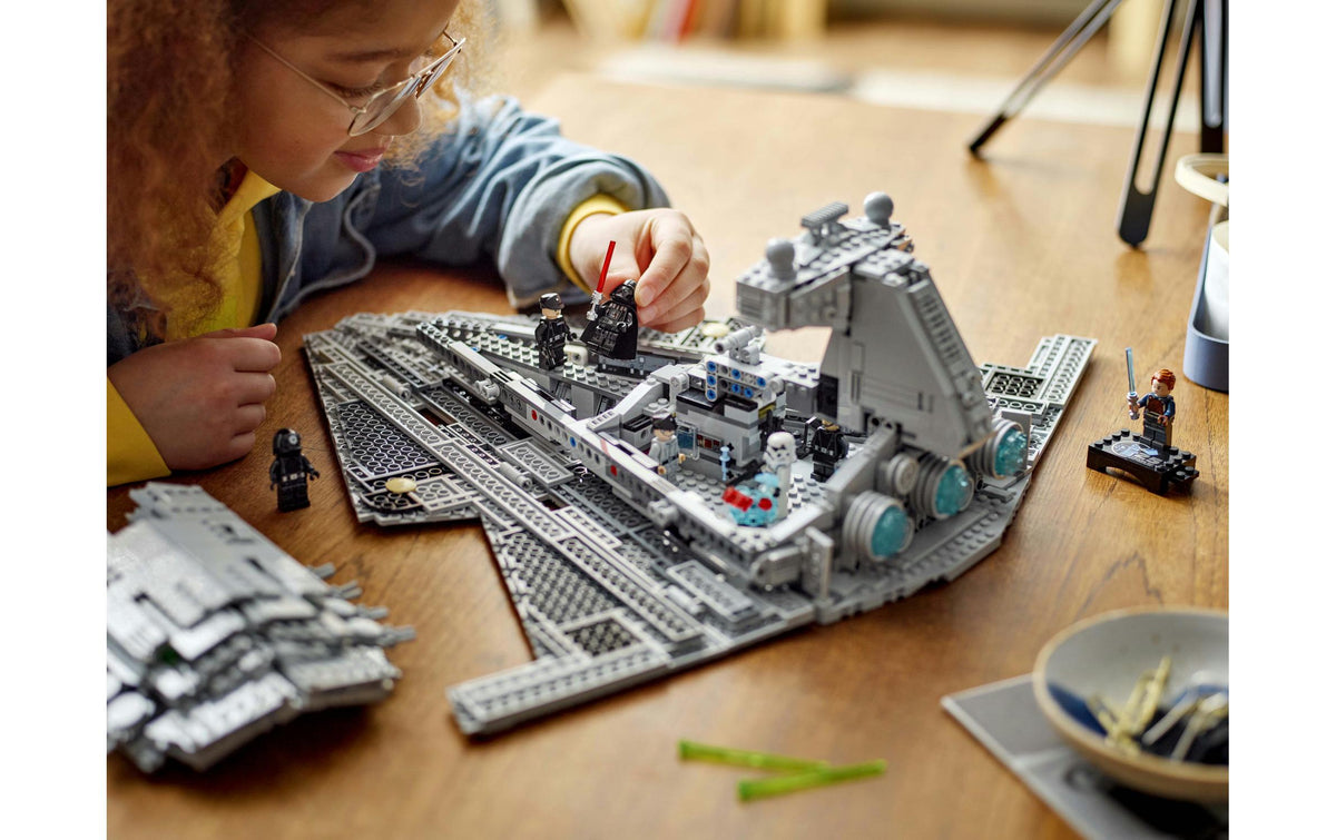 LEGO Star Wars Imperialer Sternzerstörer Bauset – 1555-teilig – 28,2×13,6×45,6 cm – ab 10 J.