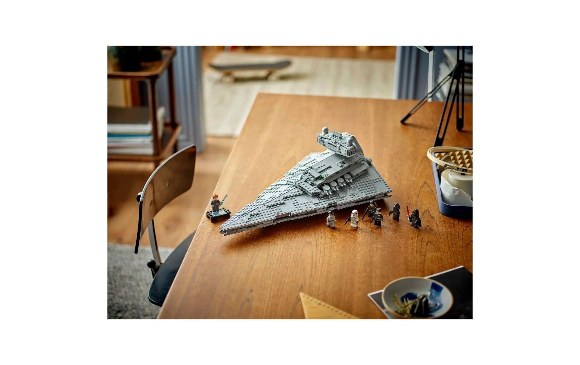 LEGO Star Wars Imperialer Sternzerstörer Bauset – 1555-teilig – 28,2×13,6×45,6 cm – ab 10 J.