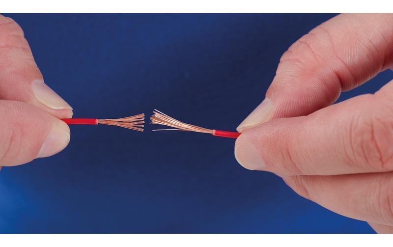 TESA Elektro-Isolierband – 50 mm × 33 m, schwarz, PVC, permanent, 1 Stück