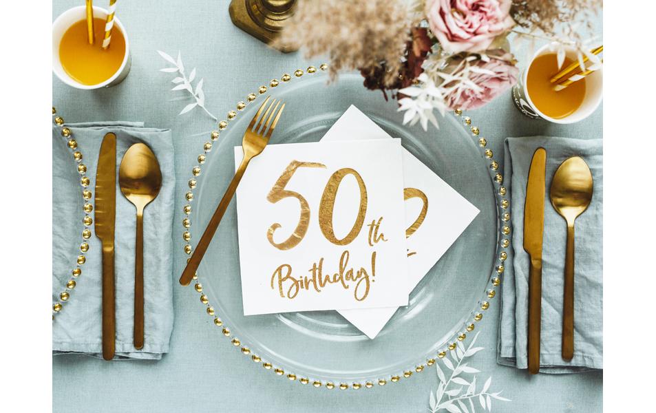Partydeco Servietten 50th Birthday weiss – 33 × 33 cm, 3-lagig – 20 Stück