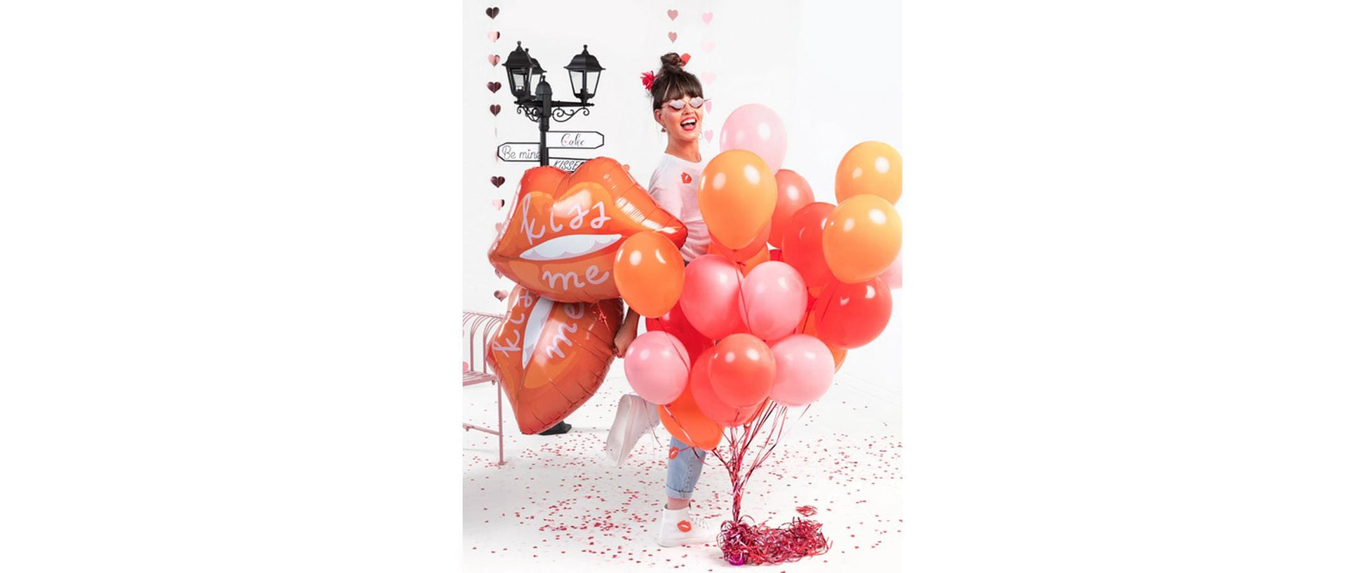 Partydeco Konfetti Herzen – rot – 6 × 1,6 cm – Papier – 15 g