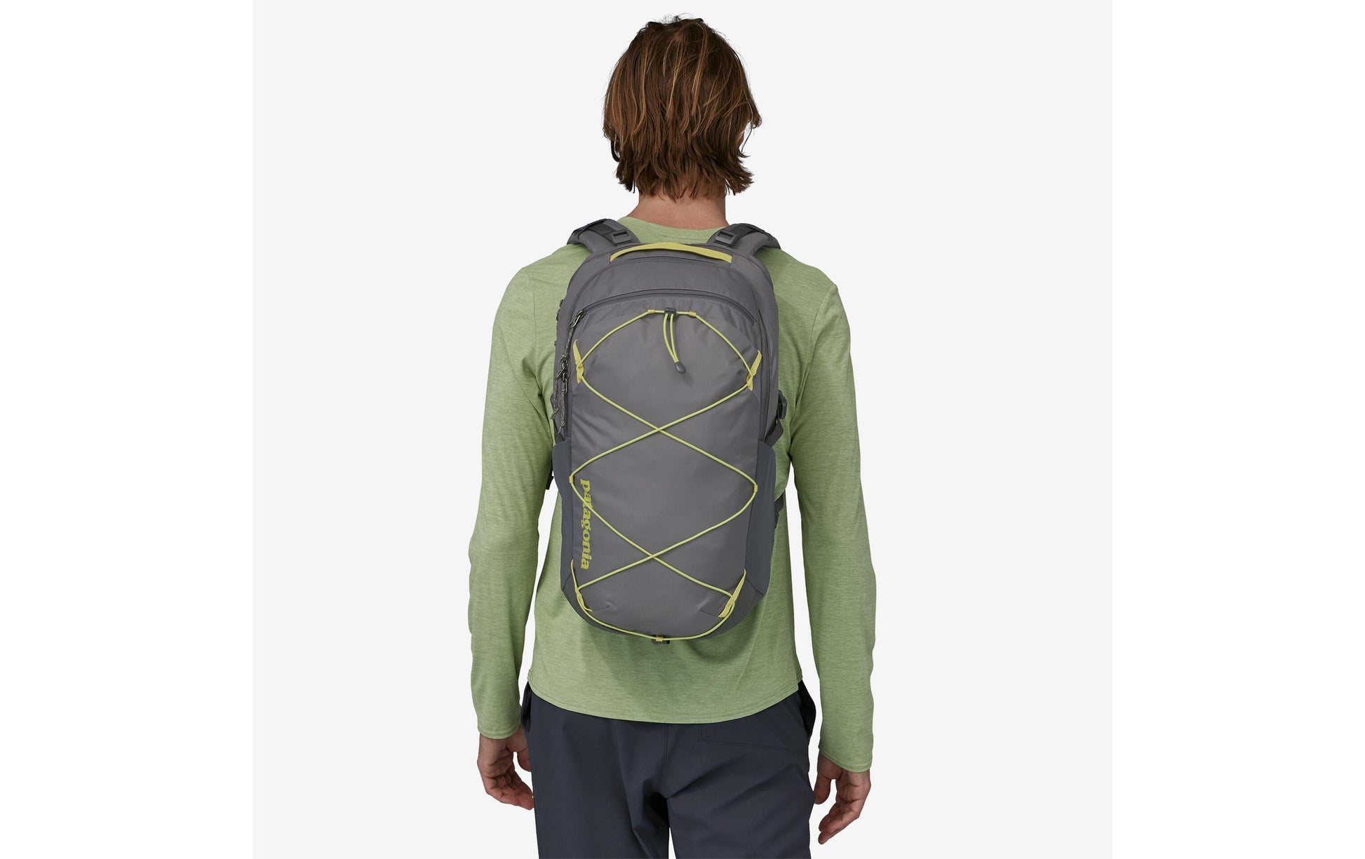 Patagonia City-Rucksack Refugio Day Pack – 30 l, rPET-Polyester – Grau, 305 × 482 × 165 mm