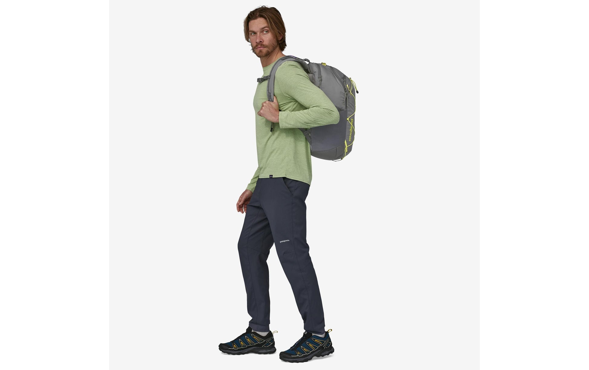 Patagonia City-Rucksack Refugio Day Pack – 30 l, rPET-Polyester – Grau, 305 × 482 × 165 mm