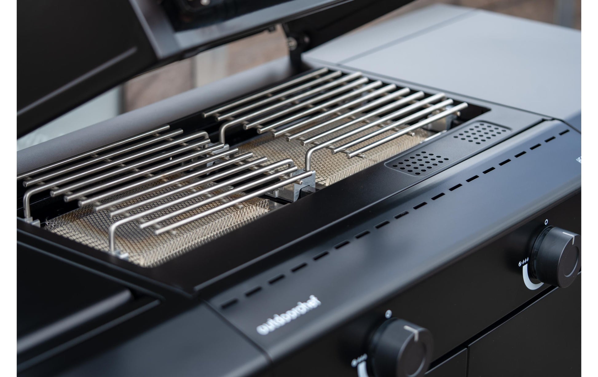 OUTDOORCHEF Gasgrill Heat C-265 – 2 Brenner, 10 100 W – Schwarz