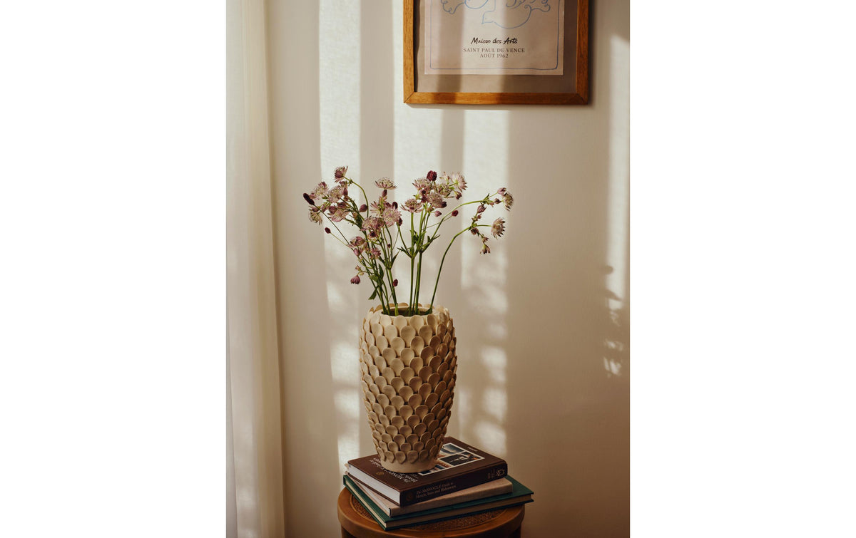 Broste Copenhagen Vase – Ø 18 × 31,5 cm – Keramik, weiss