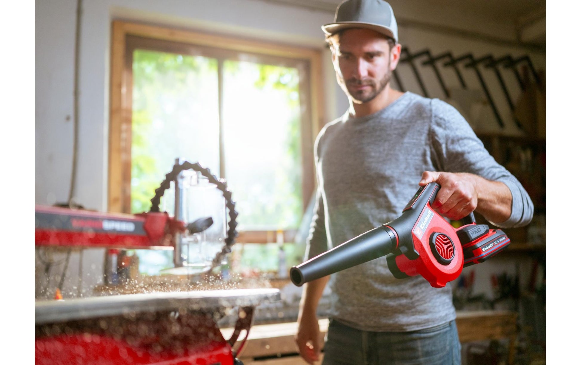 Einhell TE-CB 18/270 Li Akku-Laubbläser – 18 V – Luftstrom 270 km/h – Solo – Power X-Change
