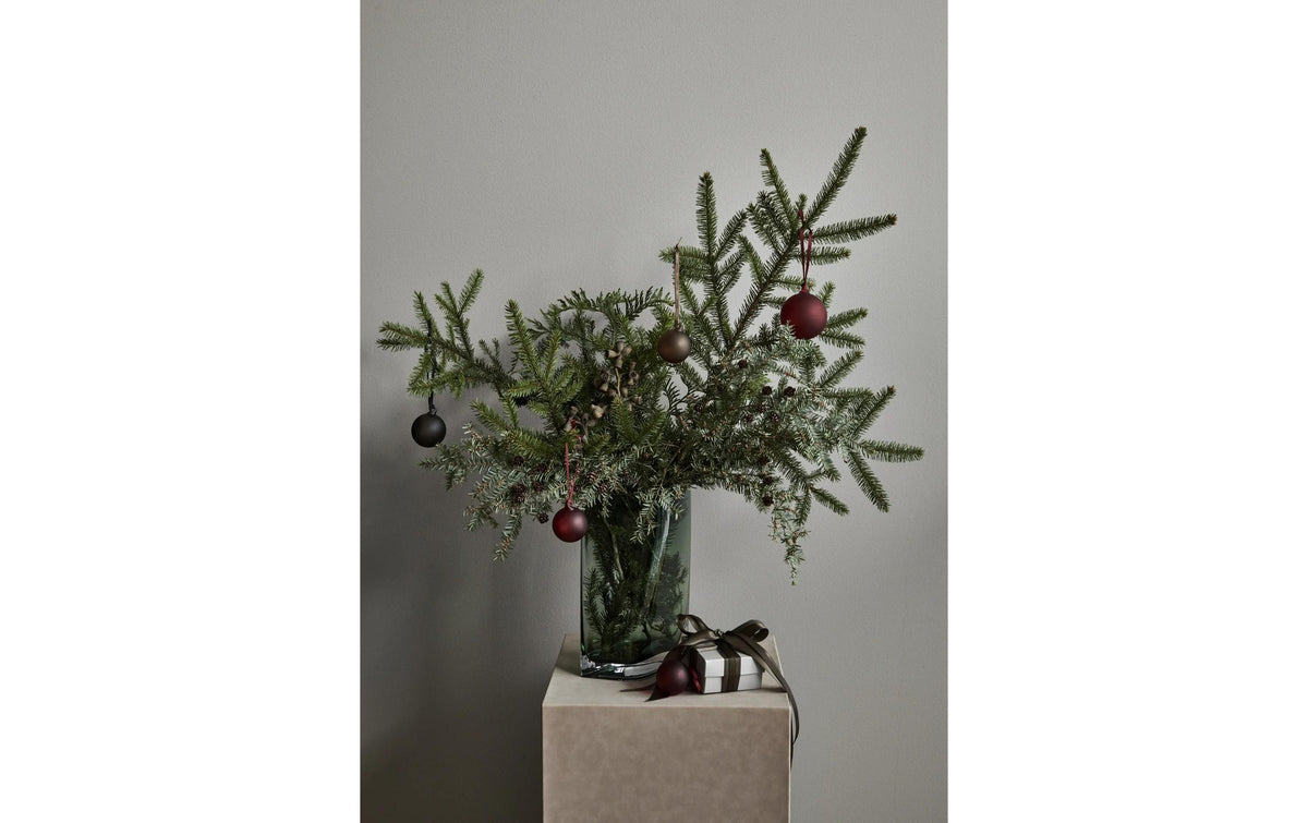 Blomus Weihnachtskugel – Ø 7 × 8 cm – Glas & Polyester, grau – 4-teilig