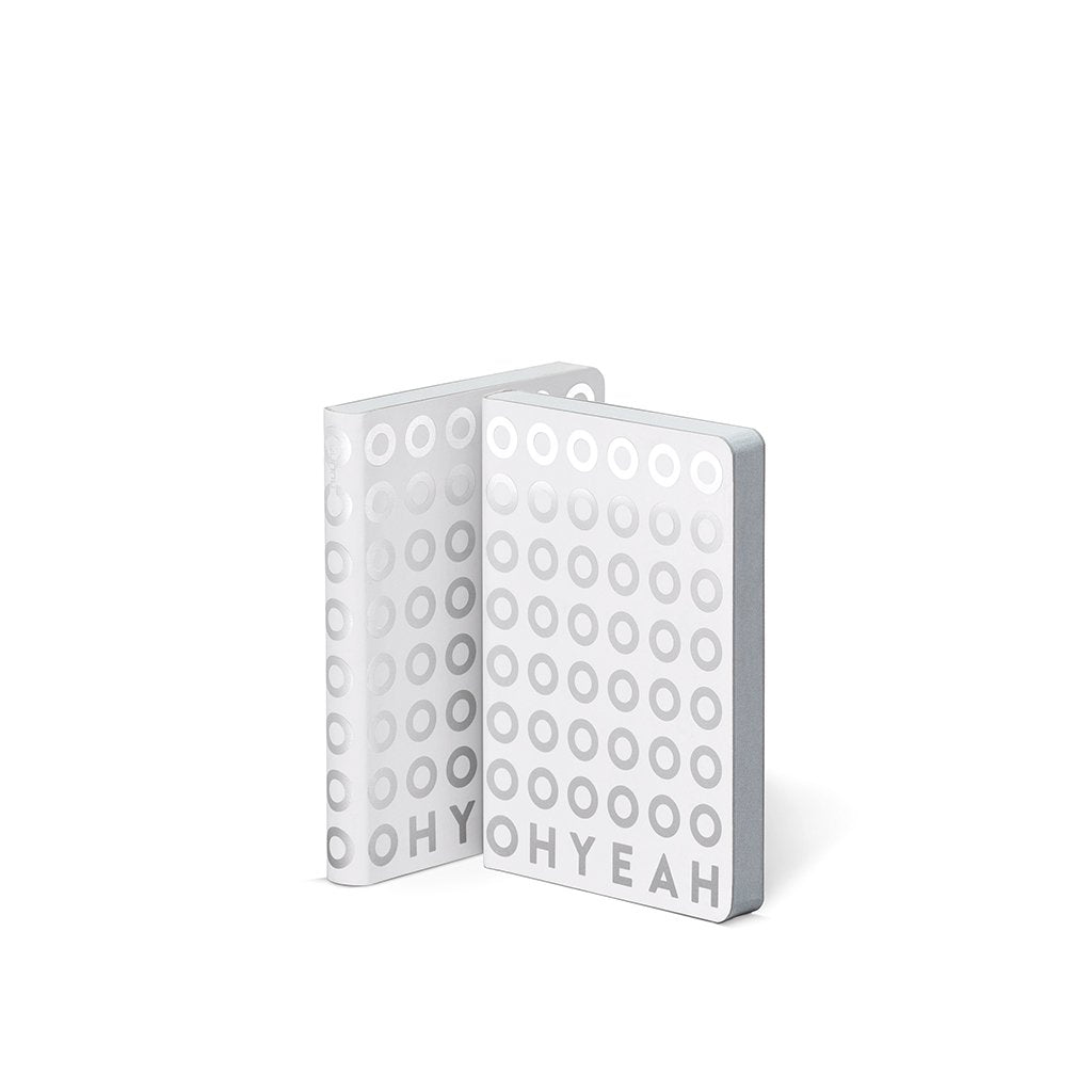 Nuuna Notizbuch – 108 × 150 mm – 176 Seiten – 120 g/m² – Fadenheftung, nummerierte Seiten, silber