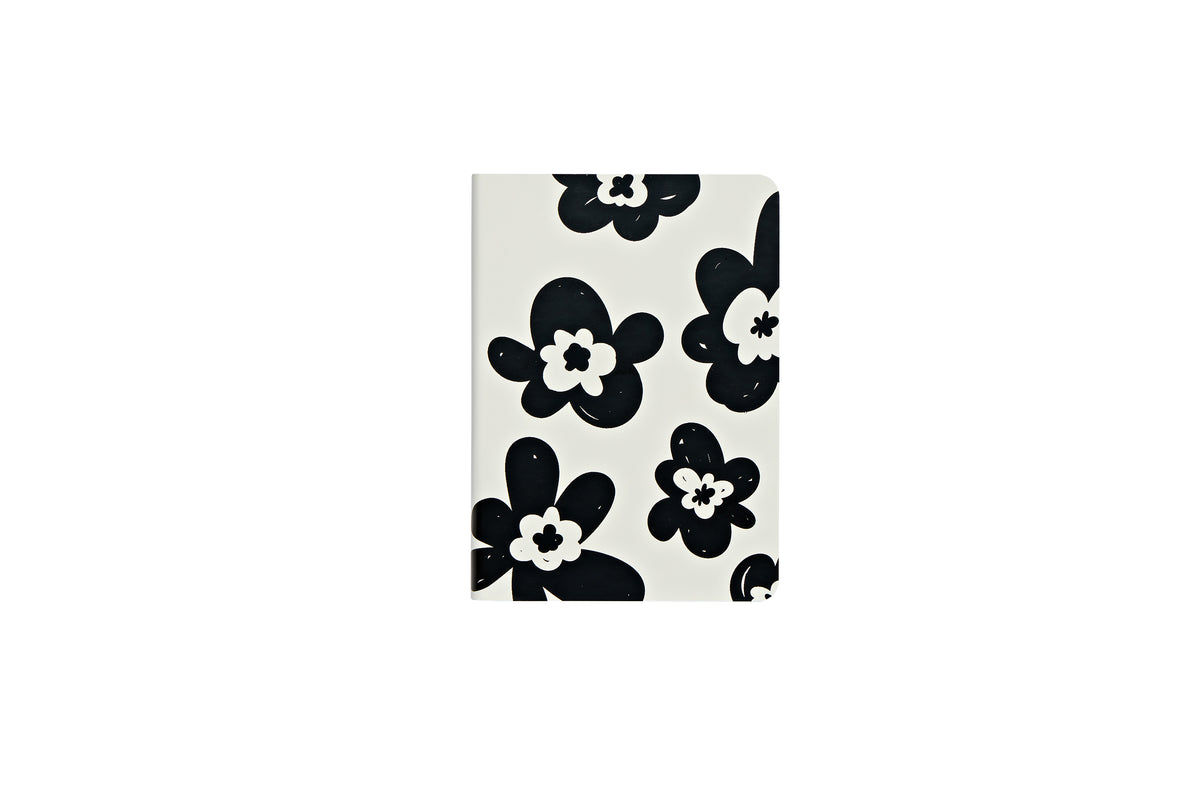 Nuuna Notizbuch – 150 × 108 mm – 176 Seiten – 120 g/m² – Fadenheftung, nummerierte Seiten, recyceltes Leder