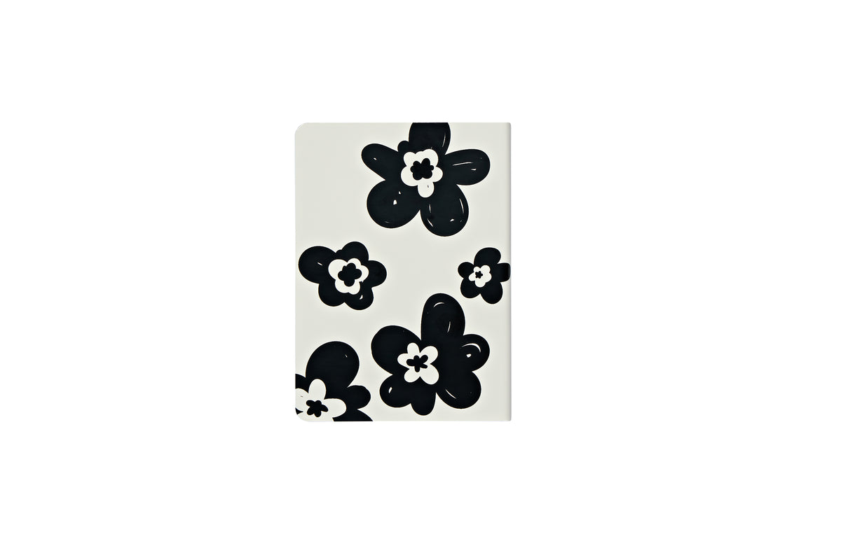 Nuuna Notizbuch – 150 × 108 mm – 176 Seiten – 120 g/m² – Fadenheftung, nummerierte Seiten, recyceltes Leder