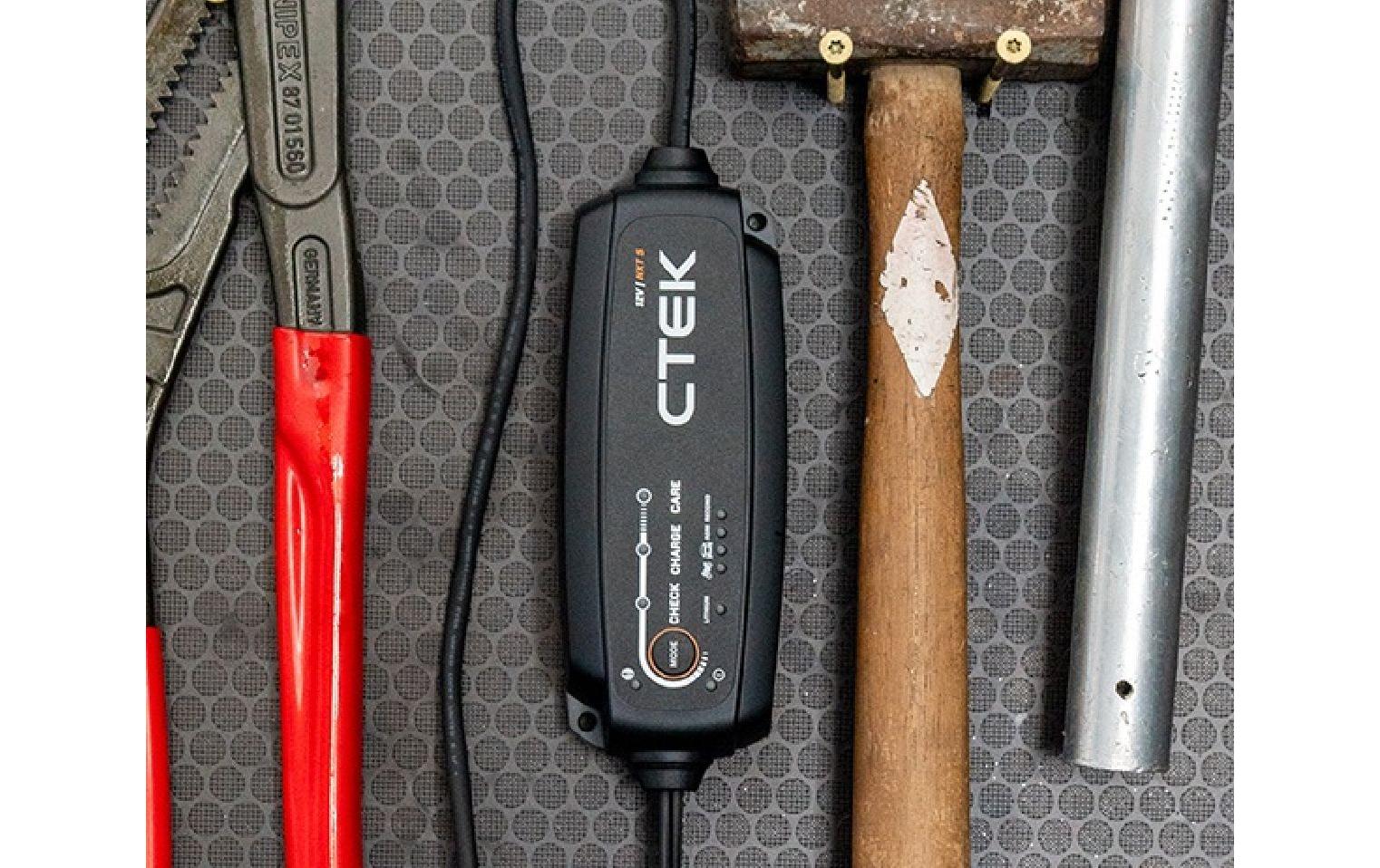 CTEK NXT 5 Ladegerät – 12 V/5 A, 8-stufig, Erhaltungsladung, IP65, für 12 V Batterien (AGM, Blei, LiFePO4)