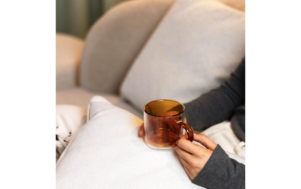 Ona Teetasse Liv – 270 ml, Ø 8,5 cm, H 7,8 cm, Glas, Bernstein, doppelwandig