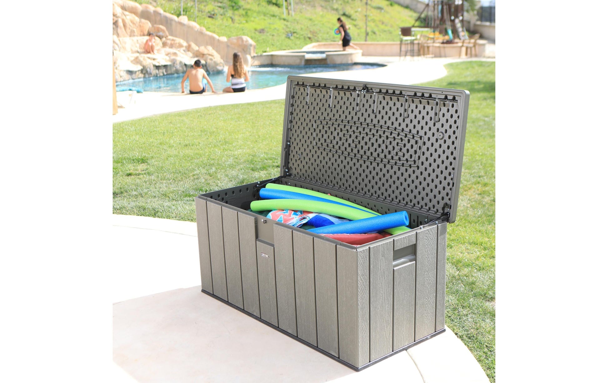 Lifetime Brands Lifetime Aufbewahrungsbox 570 L (mit Deckel) – Kunststoff/Stahl – Braun – Doppelwandig, Wasserfest