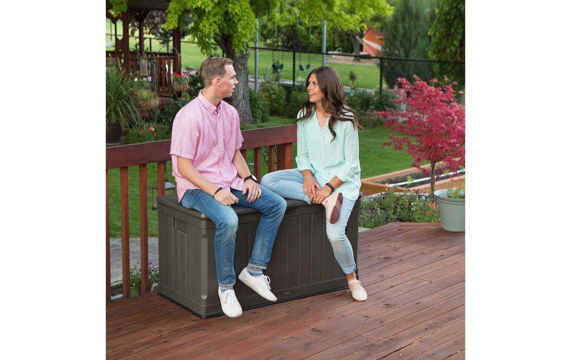 Lifetime Brands Lifetime Premium Aufbewahrungsbox 440 L – Kunststoff – Braun – Doppelwandig, UV-Schutz – 1285 × 672 × 640 mm
