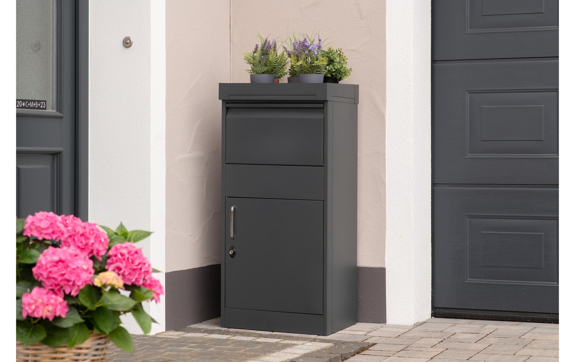 Westmann Piet Aufbewahrungsbox – Stahl – Anthrazit – 500 × 1050 × 370 mm