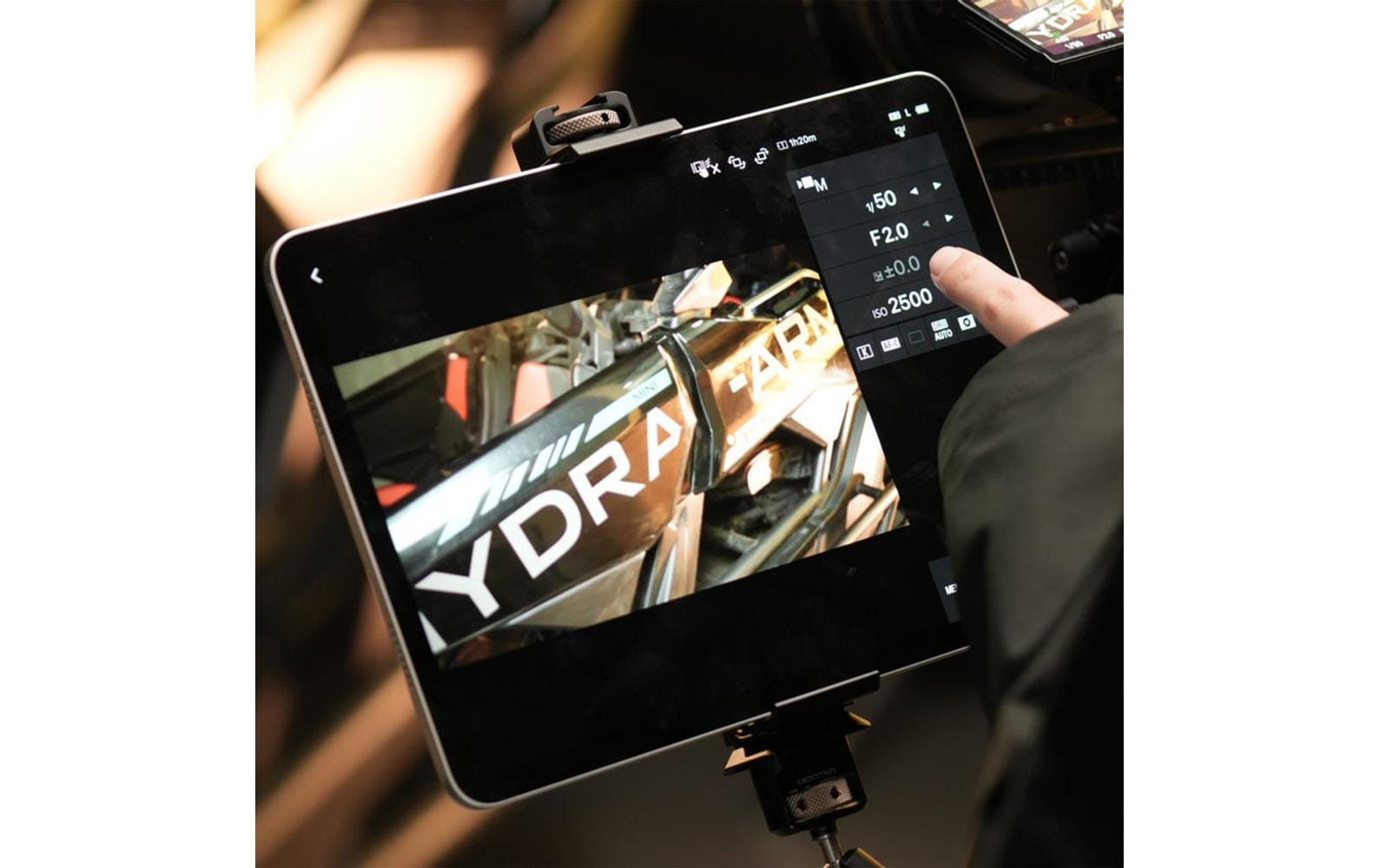 Tilta Tablet-Arm (Tischklemme) – für Tablets bis 13", drehbar, höhenverstellbar – Schwarz