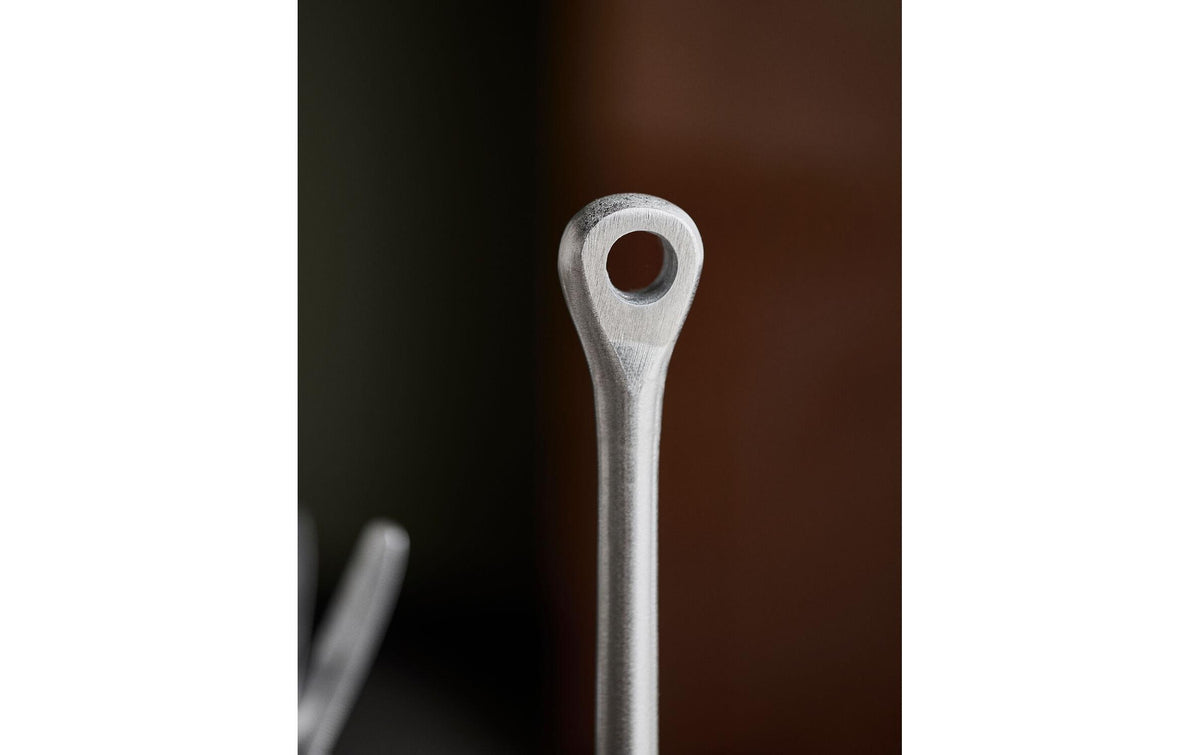 Society of Lifestyle House Doctor Eden – Küchenrollenhalter Aluminium, Ø 14 × 35,5 cm, Silber
