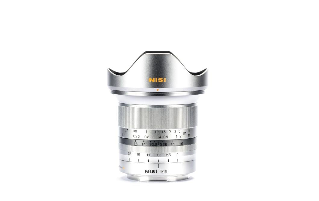 Nisi 15mm F/4 ASPH Objektiv – 15 mm f/4, Fujifilm X-Mount – für Fujifilm X – Silber