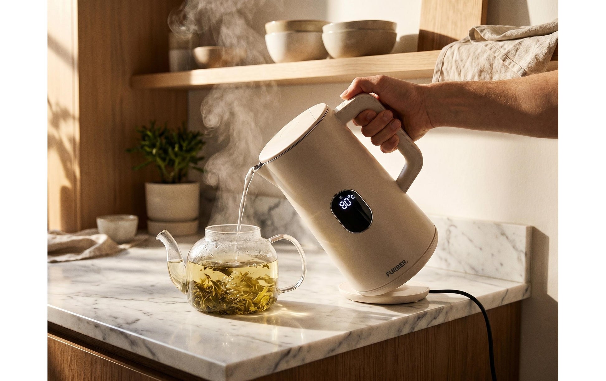 Furber Wasserkocher – 1,5 l, Edelstahl, Kunststoff, Temperaturwahl, Warmhaltefunktion, 1800 W, Beige, 360°-Sockel