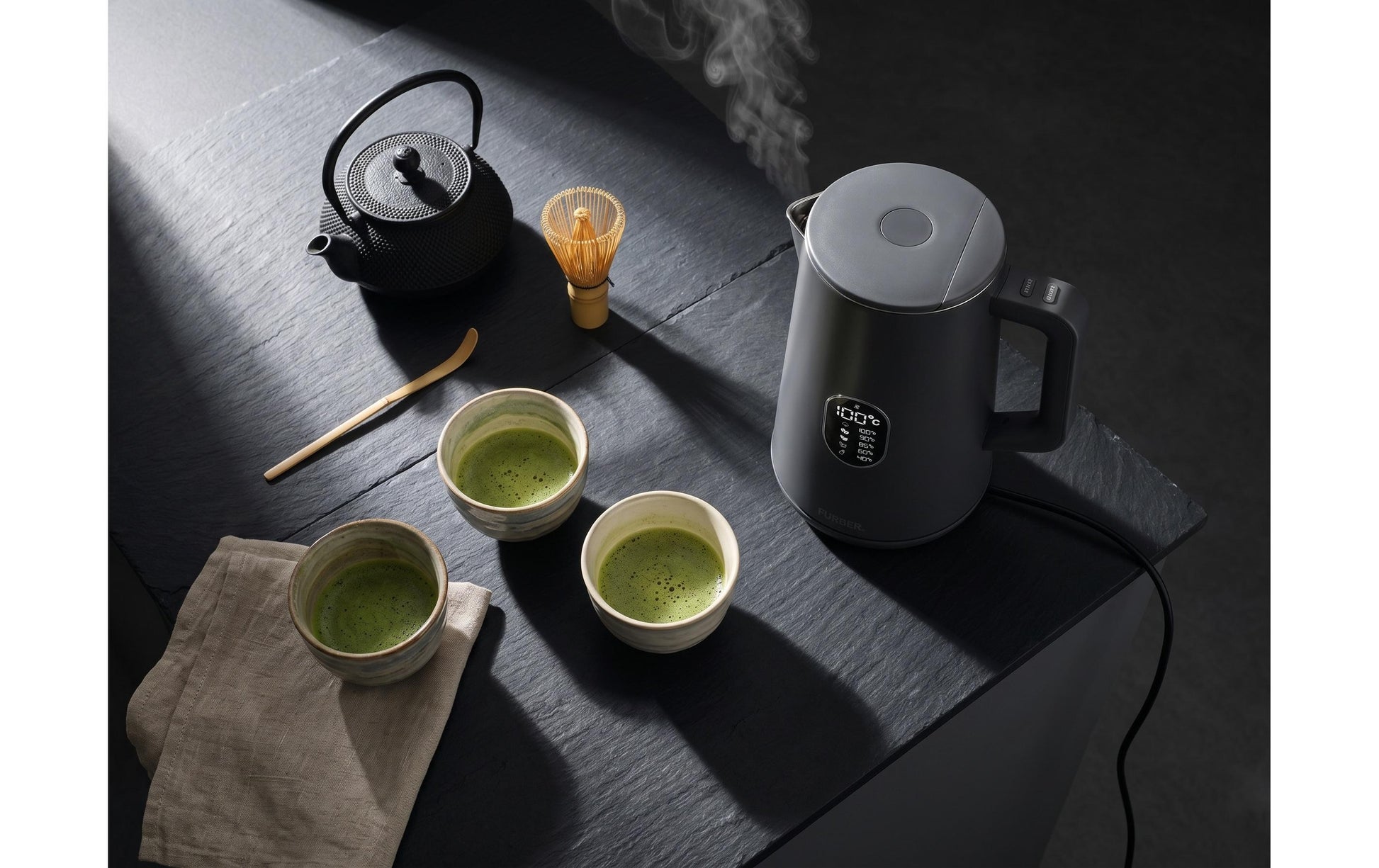 Furber Wasserkocher – 1,5 l, Edelstahl/Kunststoff, Temperaturwahl, Warmhaltefunktion, 1800 W, Grau, 360°-Sockel